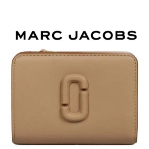 Marc Jacobs Tan Leather Wallet NWT - Picture 1 of 8